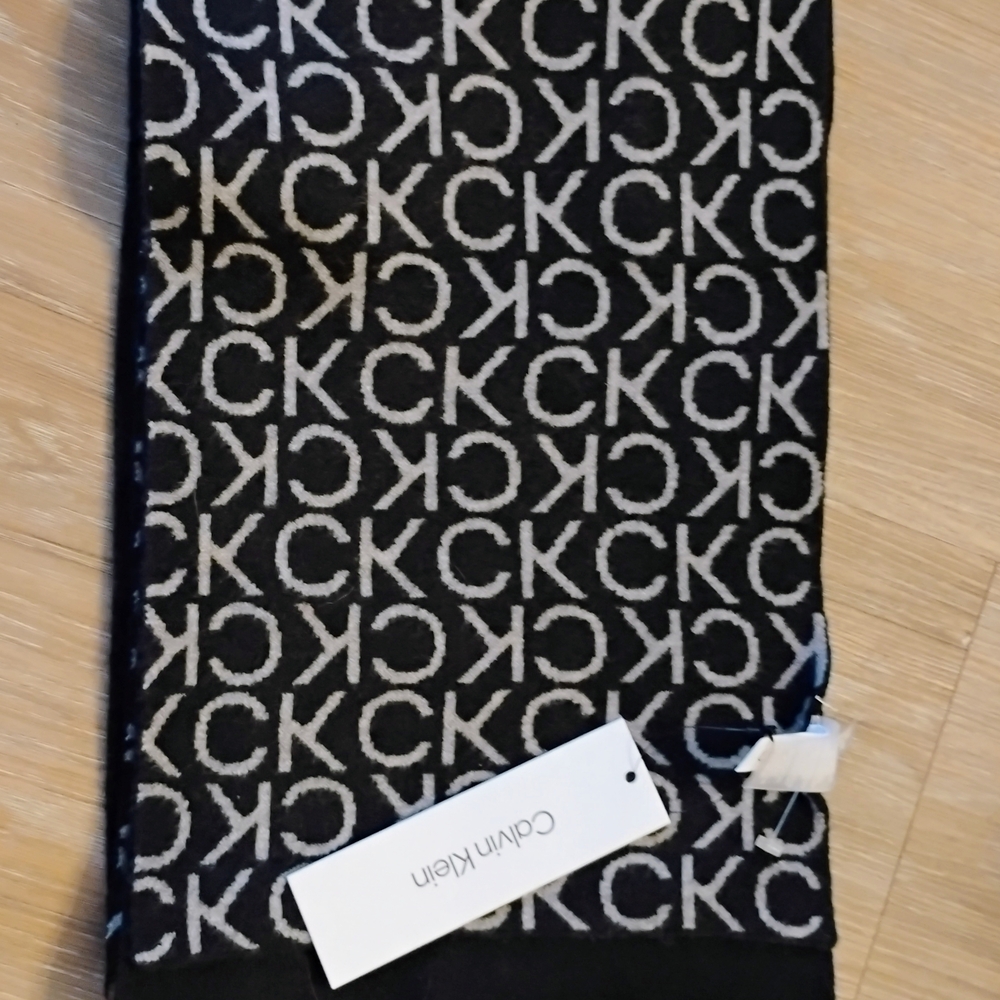 Calvin Klein Monochrome CK Pattern Scarf
